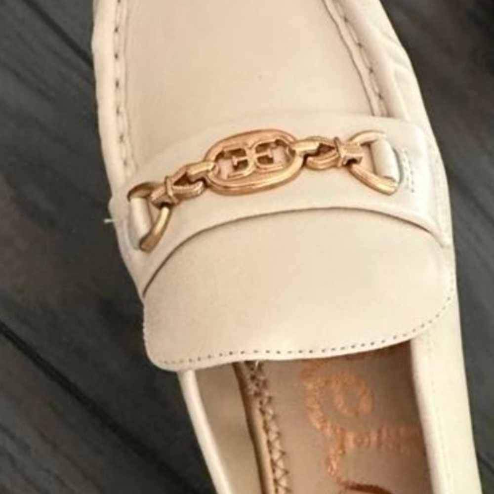 Sam Edelman Women's Cream Loafers Gold Hardware Size 11 - Picture 9 of 14